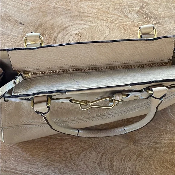 Coach Hampton Shoulder Bag - Picture 8 of 11